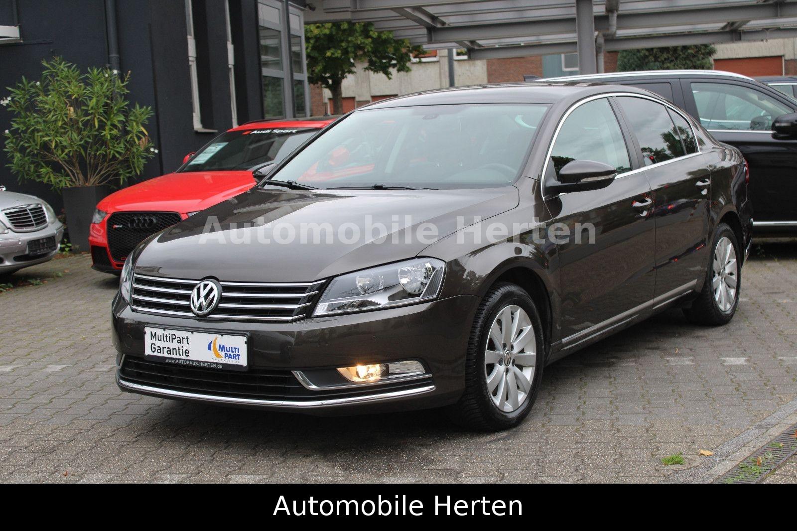 Volkswagen Passat Lim. 1.4 TSI Comfortline*BE*NAVI*SHZ*MFL*
