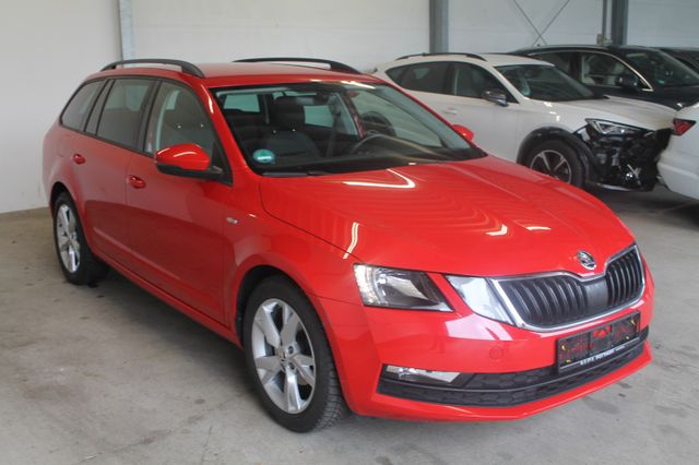 Skoda Octavia 1.6 TDi Combi Soleil DSG Navi