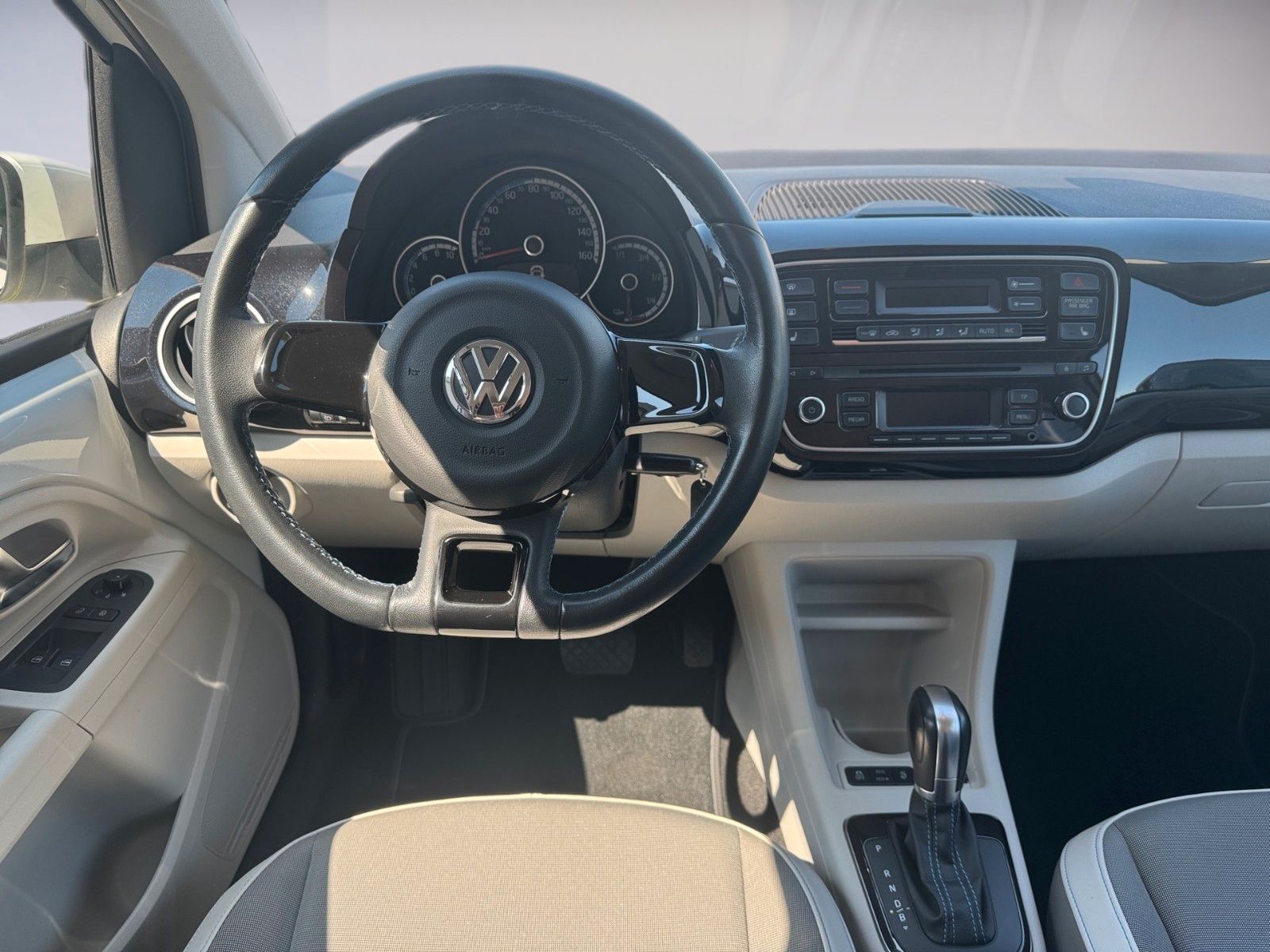 Fahrzeugabbildung Volkswagen e-up! high