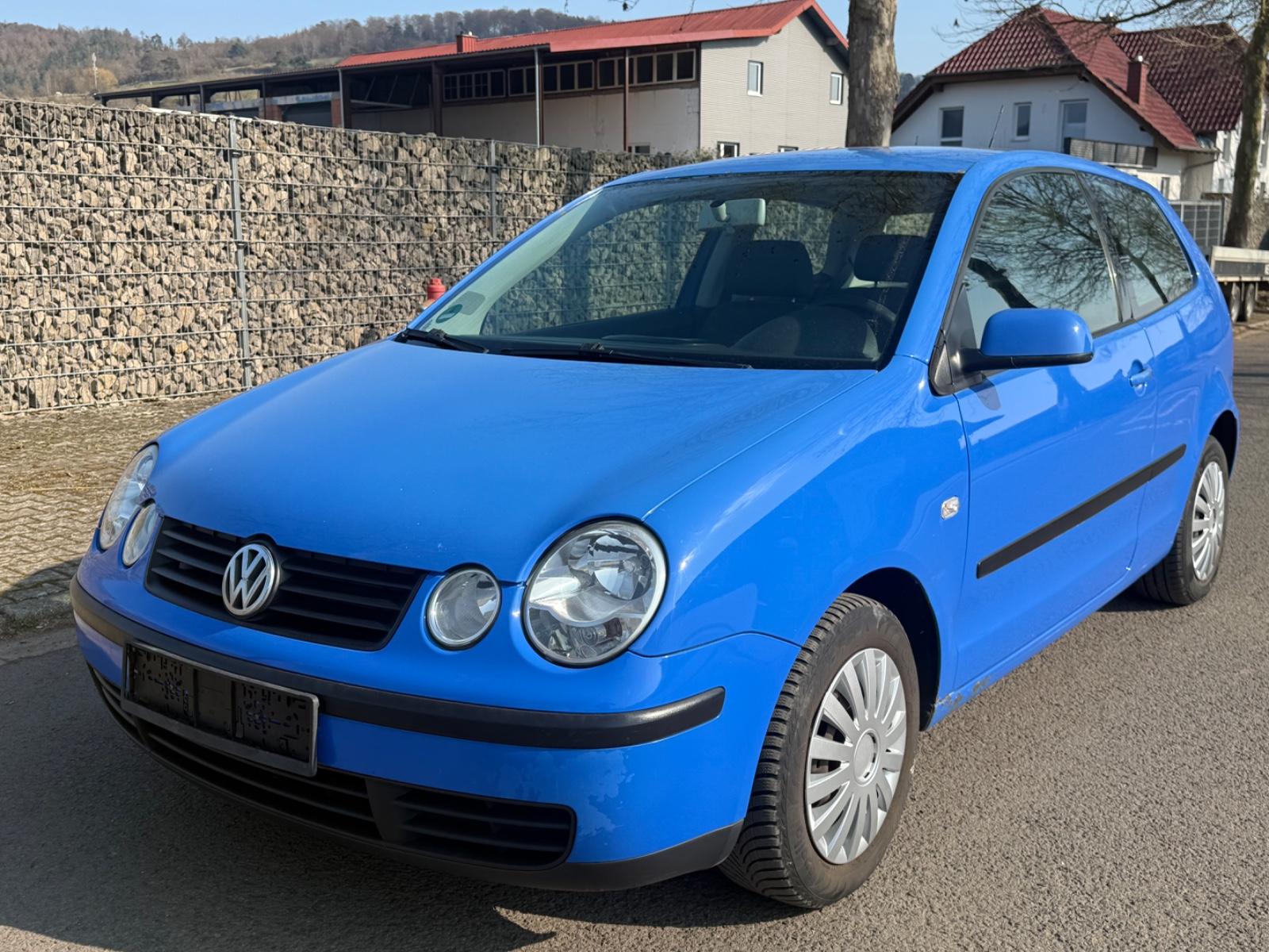 Volkswagen Polo 1.2 47kW *TÜV NEU*