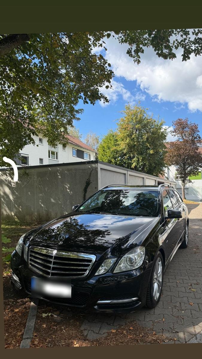 Mercedes-Benz E 220