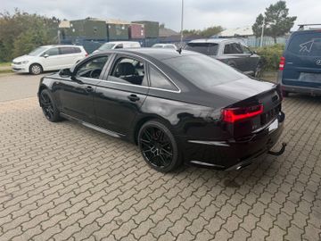 Audi A6 - 4