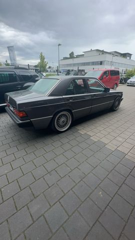 Mercedes-Benz Mercedes 190 E 2.0