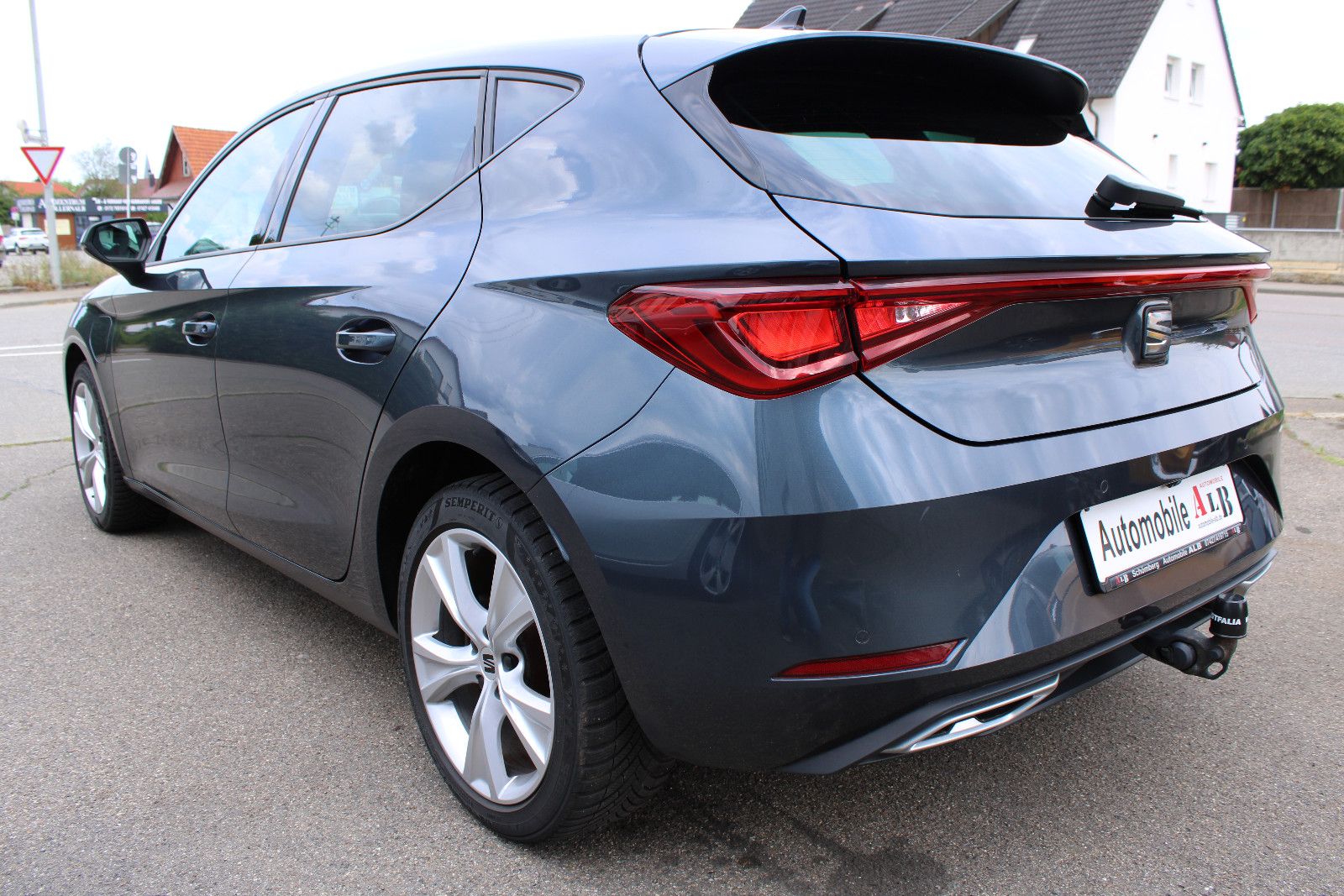 Seat Leon FR e-Hybrid *1.HAND*LED*DAB*KAMERA*AHK*MWST imagem 3