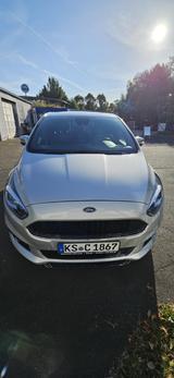 Ford S-Max 2.0 EcoBlue 140 kW ST-Line Automatik - Ford S-Max: 140