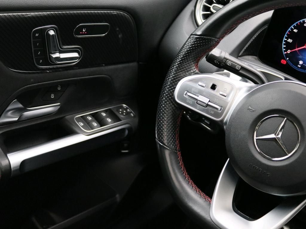 Mercedes-Benz GLB 200 AMG 7-pers. Business Solution | Panorama