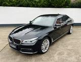 BMW 750LD *Chauffeur Paket - Full Option* - BMW 750 in Oberhausen