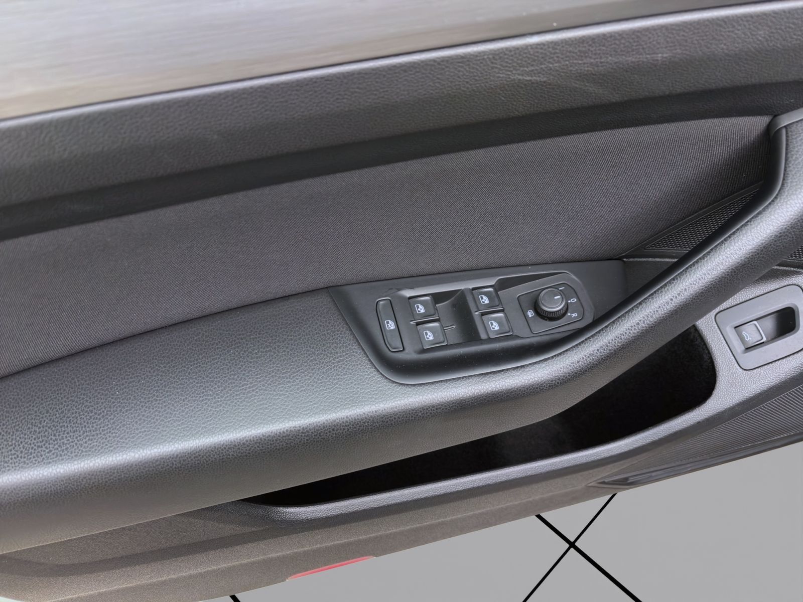 Volkswagen Passat Variant - Bild 10