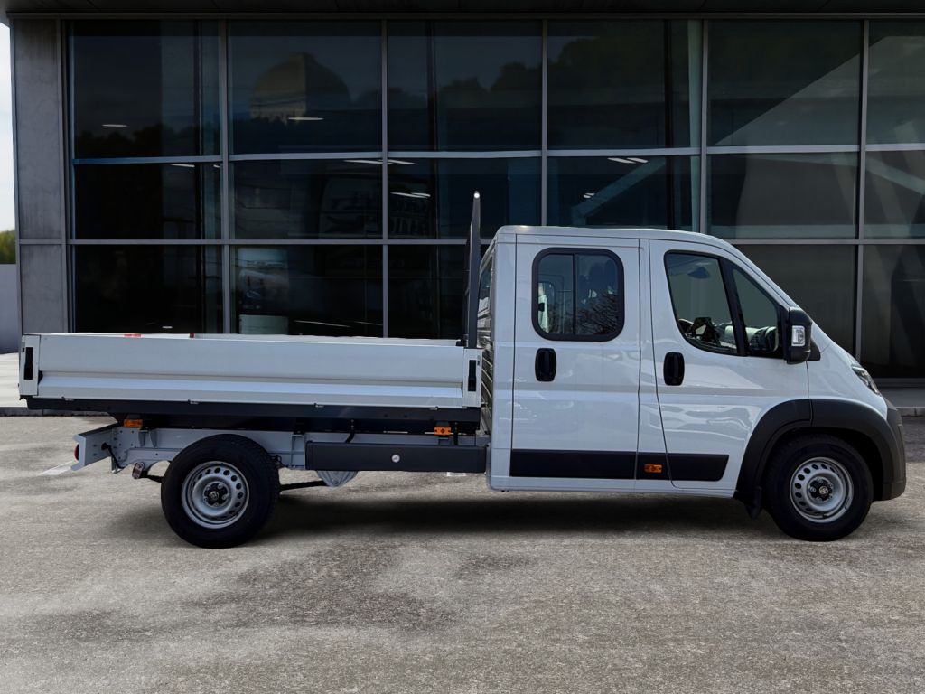 Fahrzeugabbildung Toyota Proace Max 2.2-l-D 35 L3H1 Heavy Work