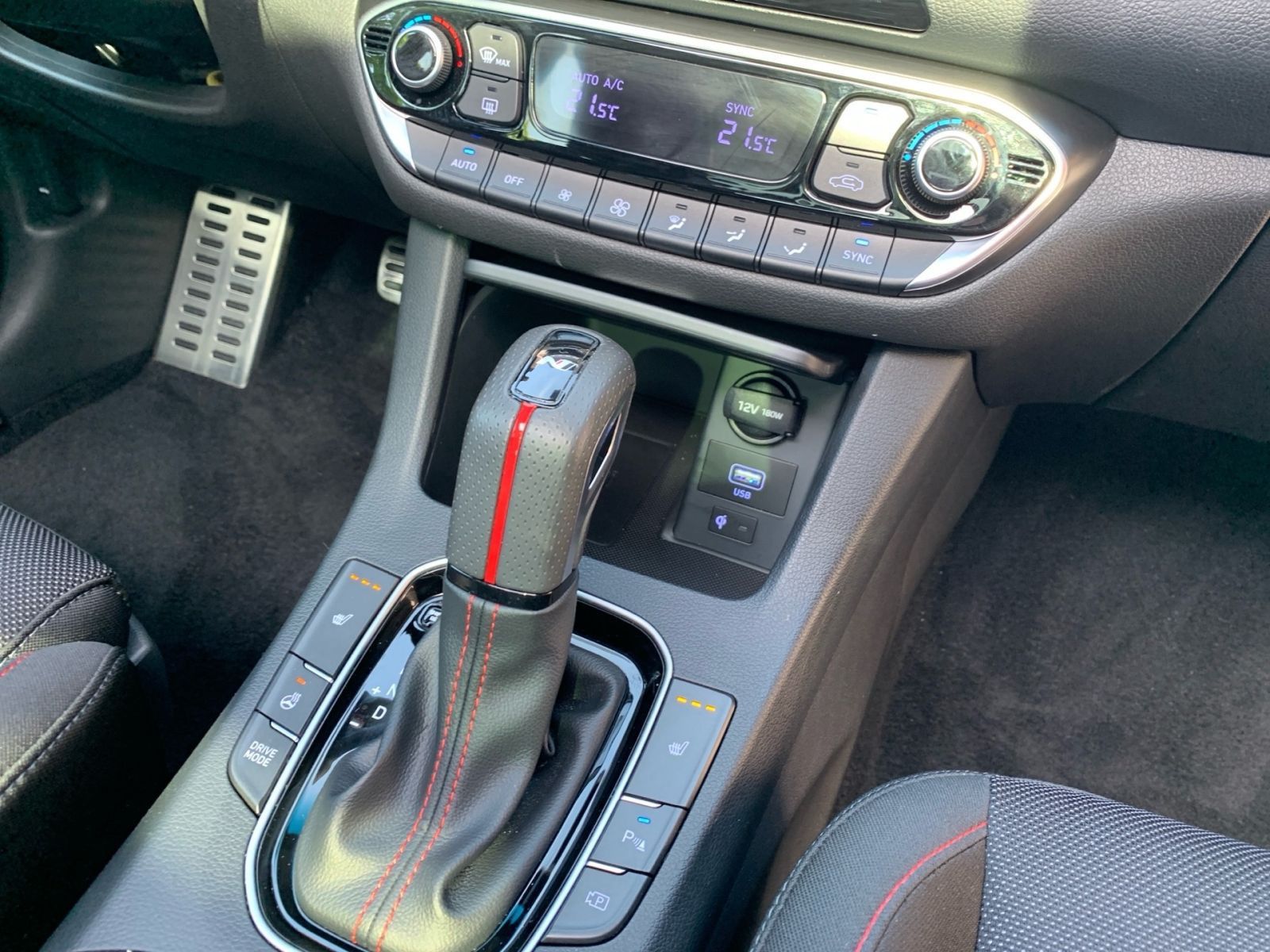 Fahrzeugabbildung Hyundai i30 1.0 T-GDI 7-DCT N-Line Mild-Hybrid Assi PanD