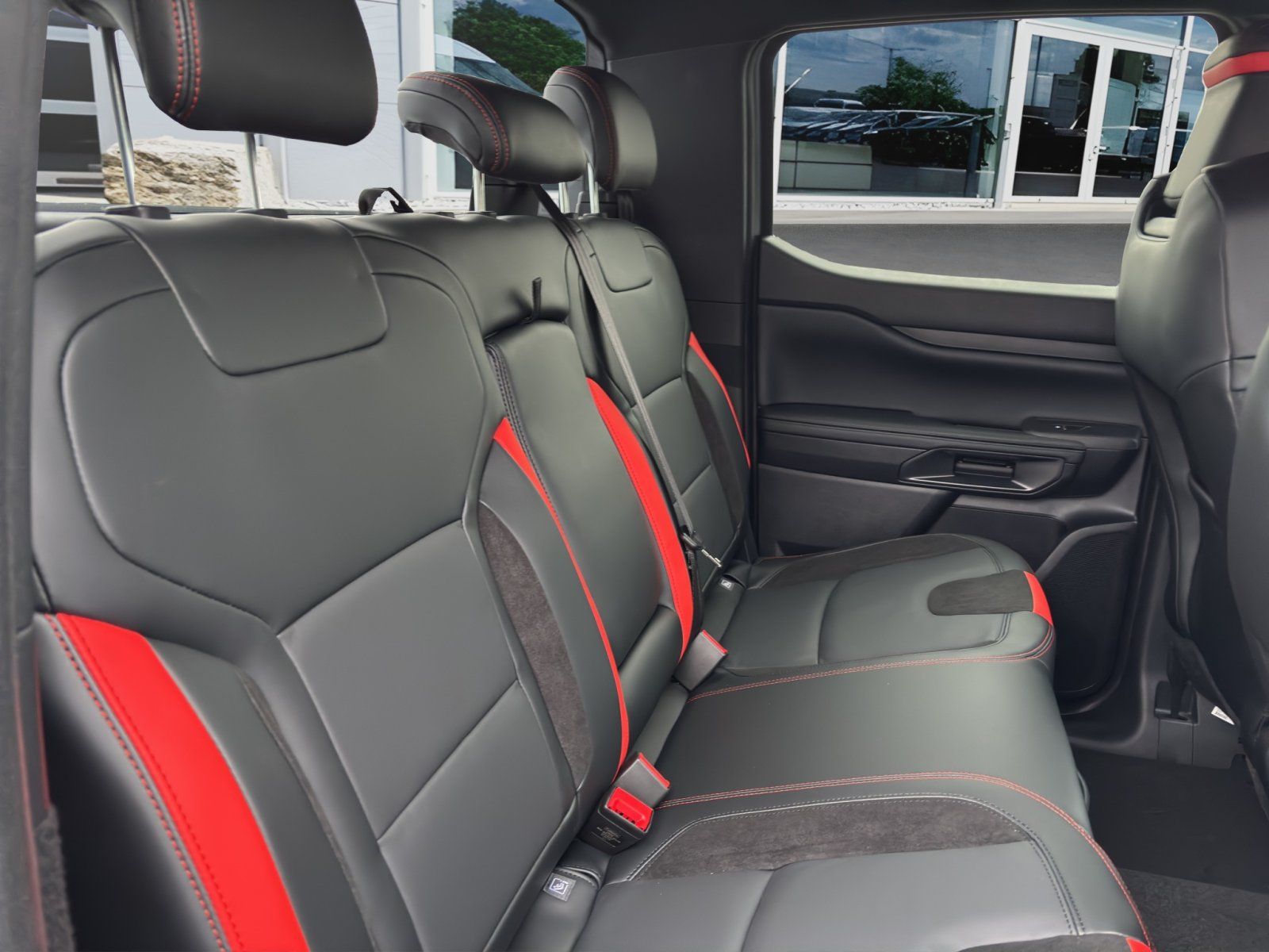 Fahrzeugabbildung Ford Raptor 3.0 EcoBoost e-4WD Doppelkabine