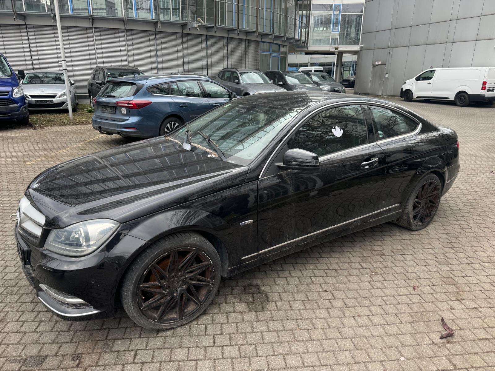 Mercedes-Benz C 180 Coupé*AUTOMATIK*XENON*NAVI*18ZOLL