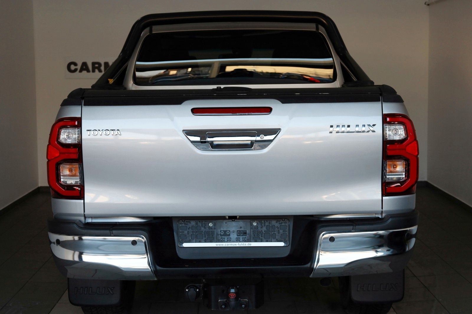 Fahrzeugabbildung Toyota Hilux 2.8 Executive,Navi,LED,Rollo,Rollbügel,AHK