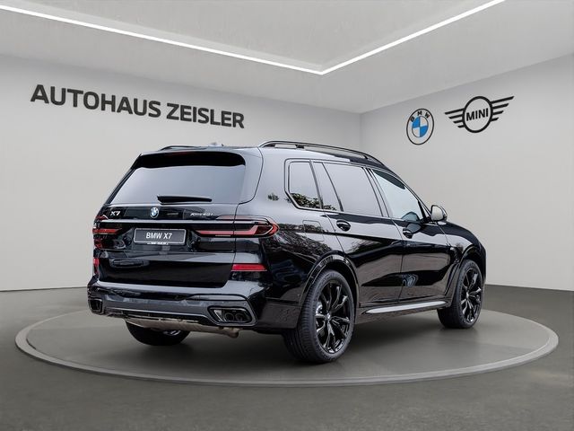 Foto Nummer 2: BMW X7