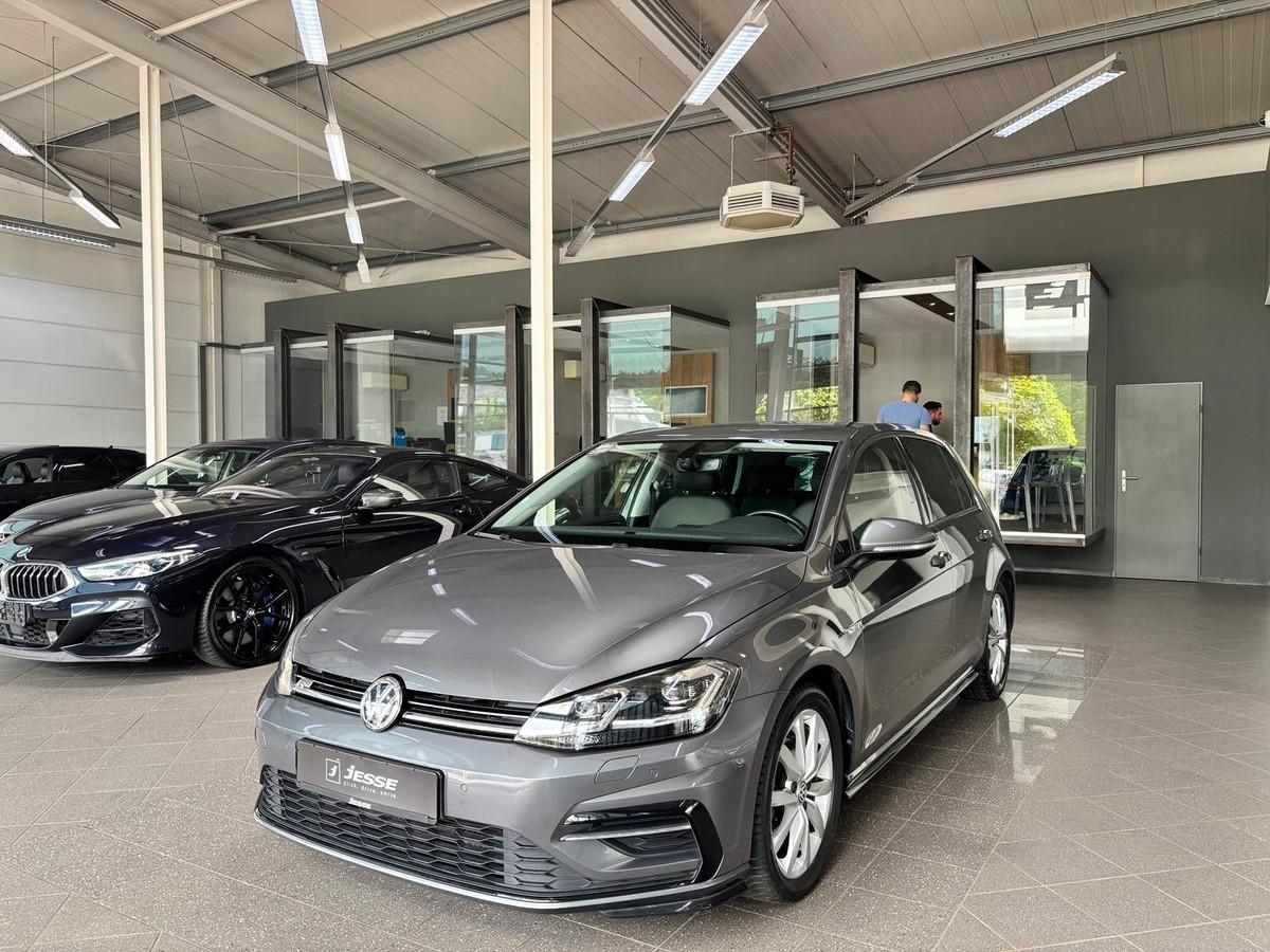 Volkswagen Golf VII 1.5 TSI R-Line LED ACC Virtual Massage 