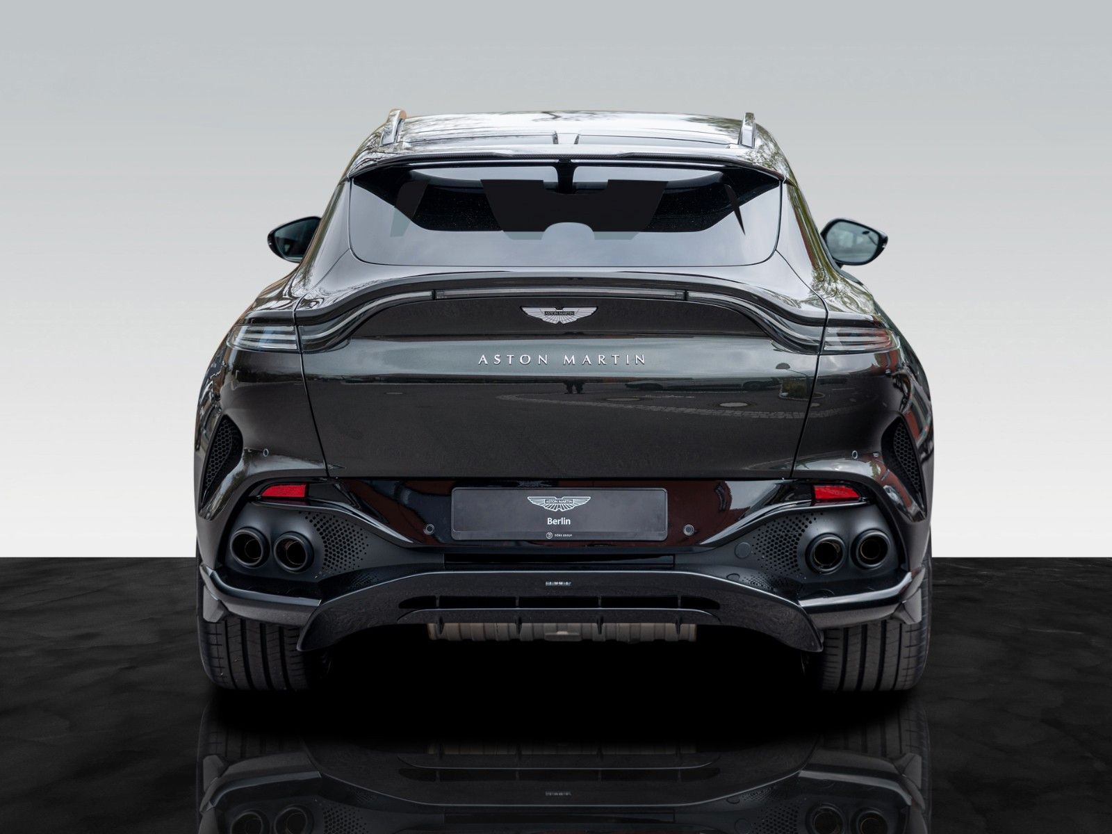 Aston Martin DBX707 | Carbon Trim | Privacy Glass foto 3