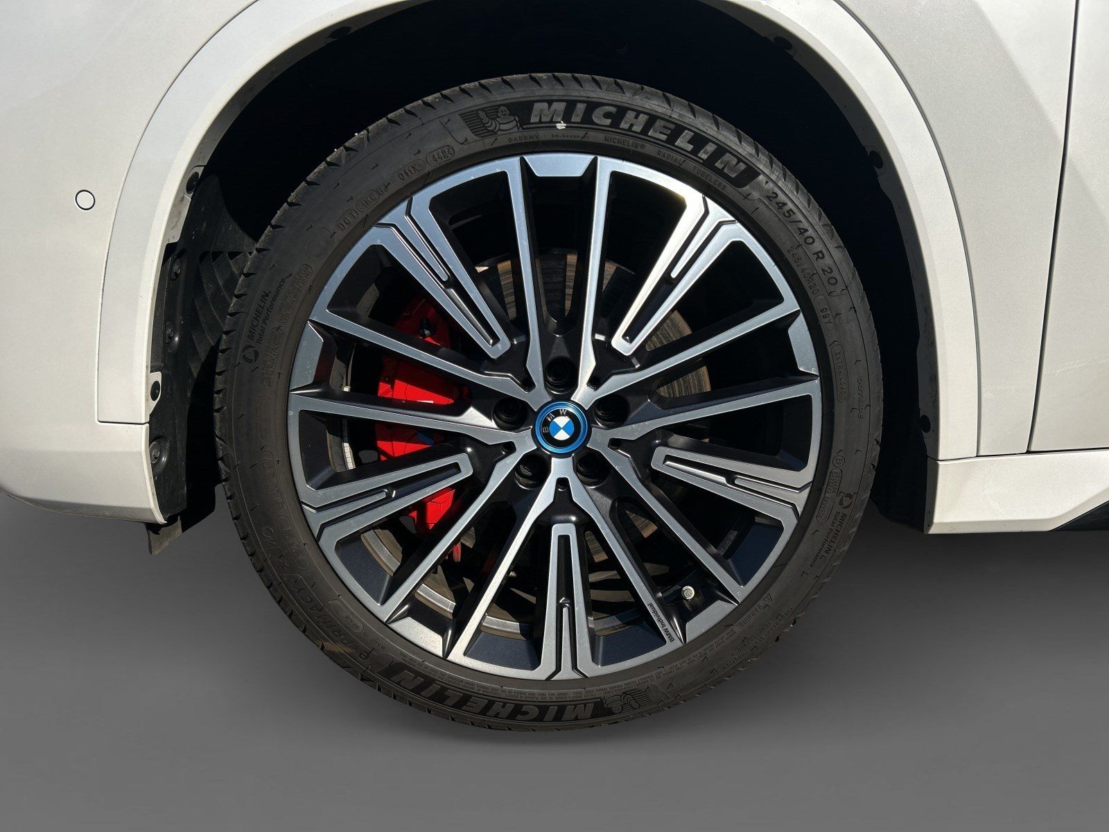 BMW iX1 - Bild 12
