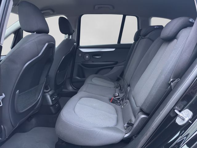 Fahrzeugabbildung BMW 220i Gran Tourer LED+Kamera+HUD+Harman/Kardon