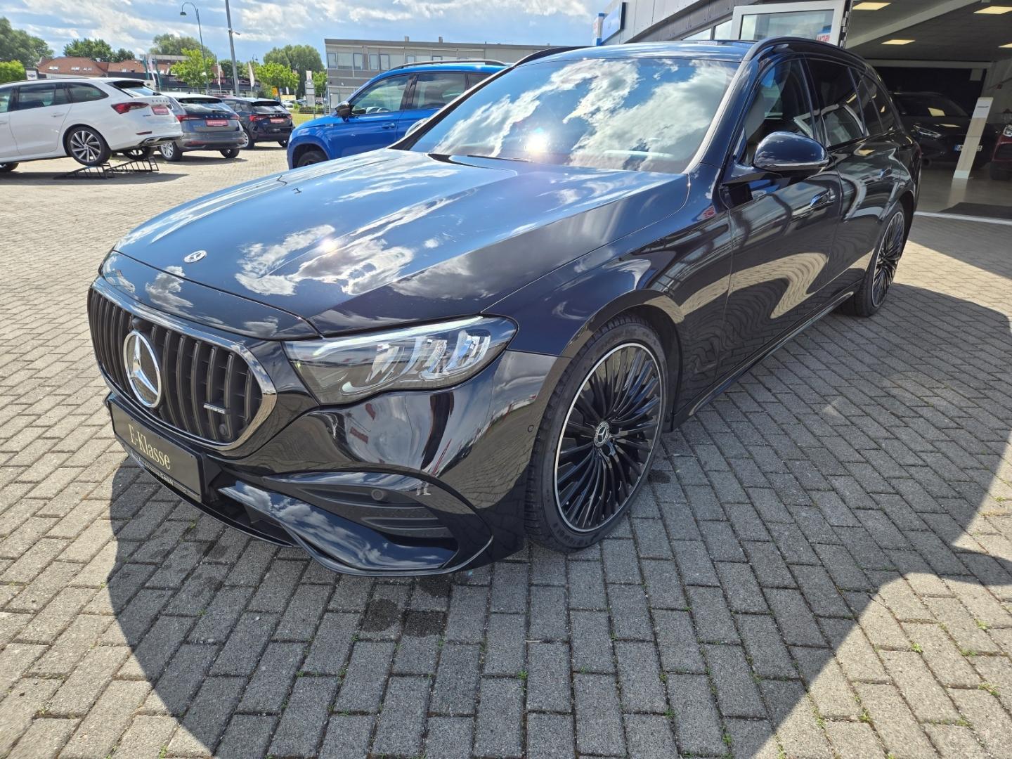 Mercedes-Benz E 220 d T-Modell AMG Line Advanced Night+WinterP