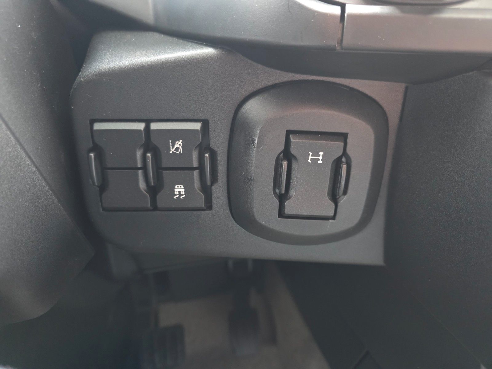 Fahrzeugabbildung Iveco S-Way AS440S50T/P LED Standklima 2 Stück