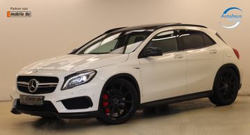 Mercedes GLA 45 AMG - 3