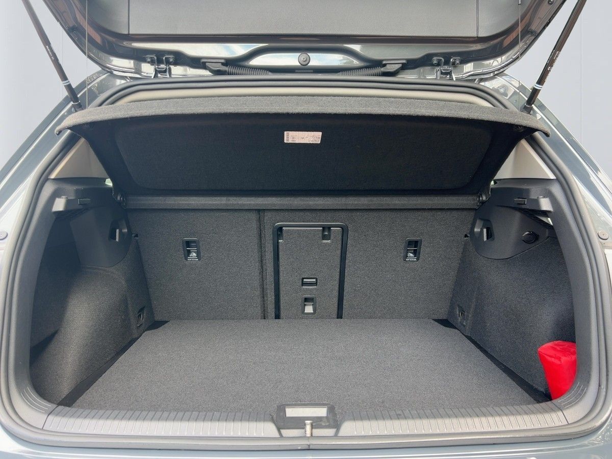 Volkswagen Golf - Bild 8