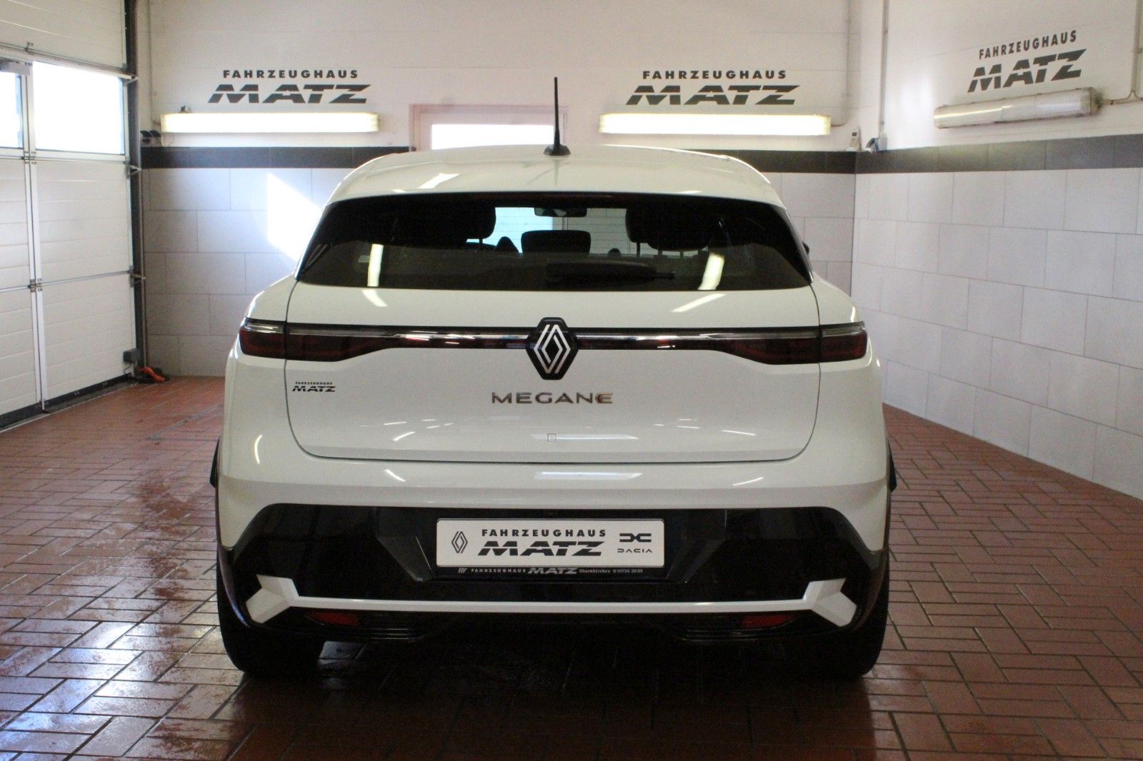 Fahrzeugabbildung Renault Megane E-Tech EV40 130hp Equilibre  Boost charge