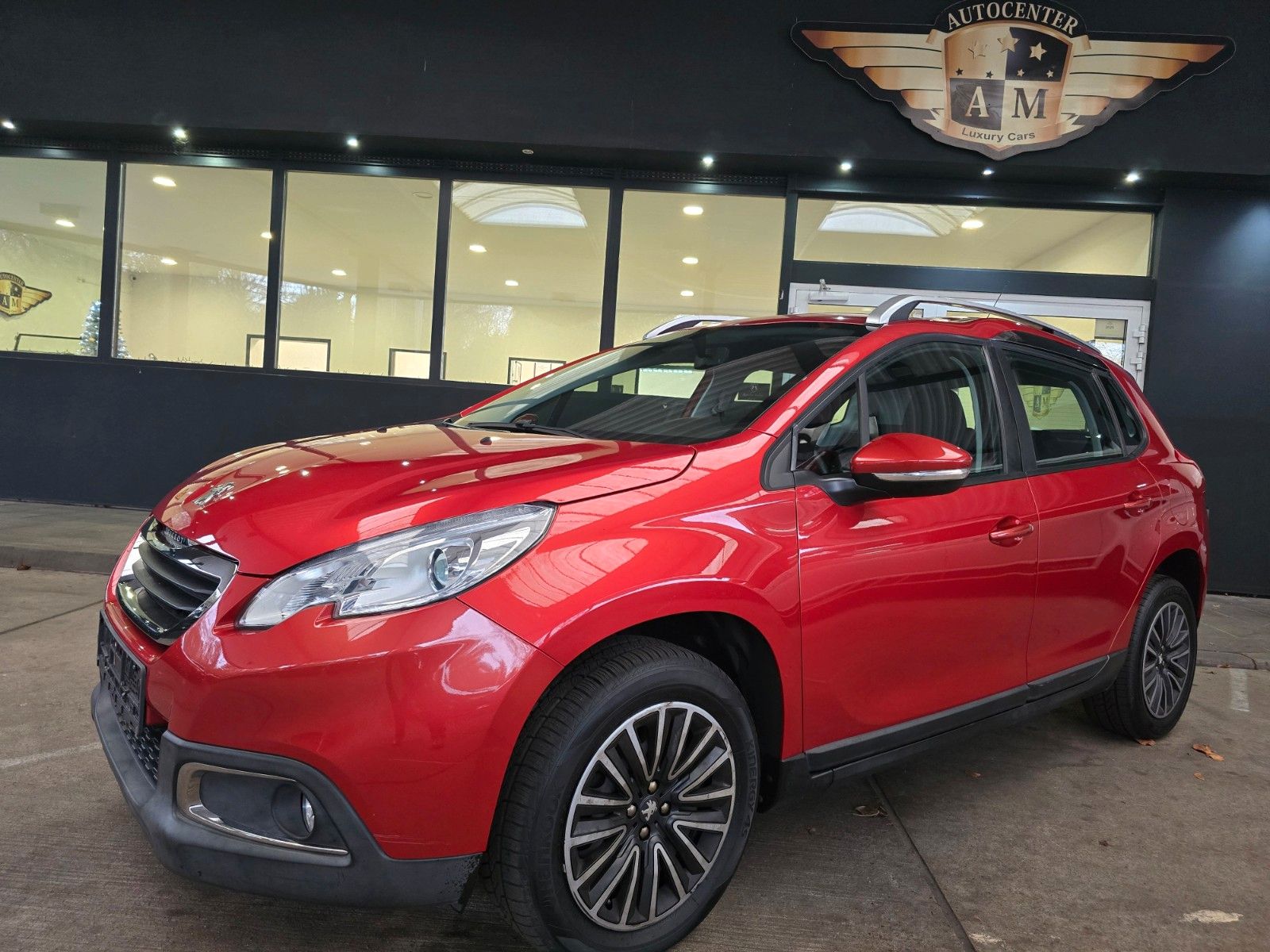 PEUGEOT 2008