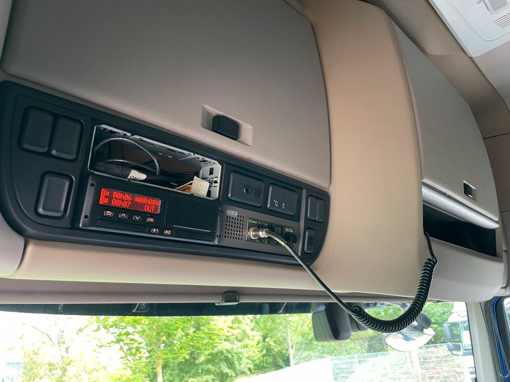 Fahrzeugabbildung DAF FT XF 530 SSC LD