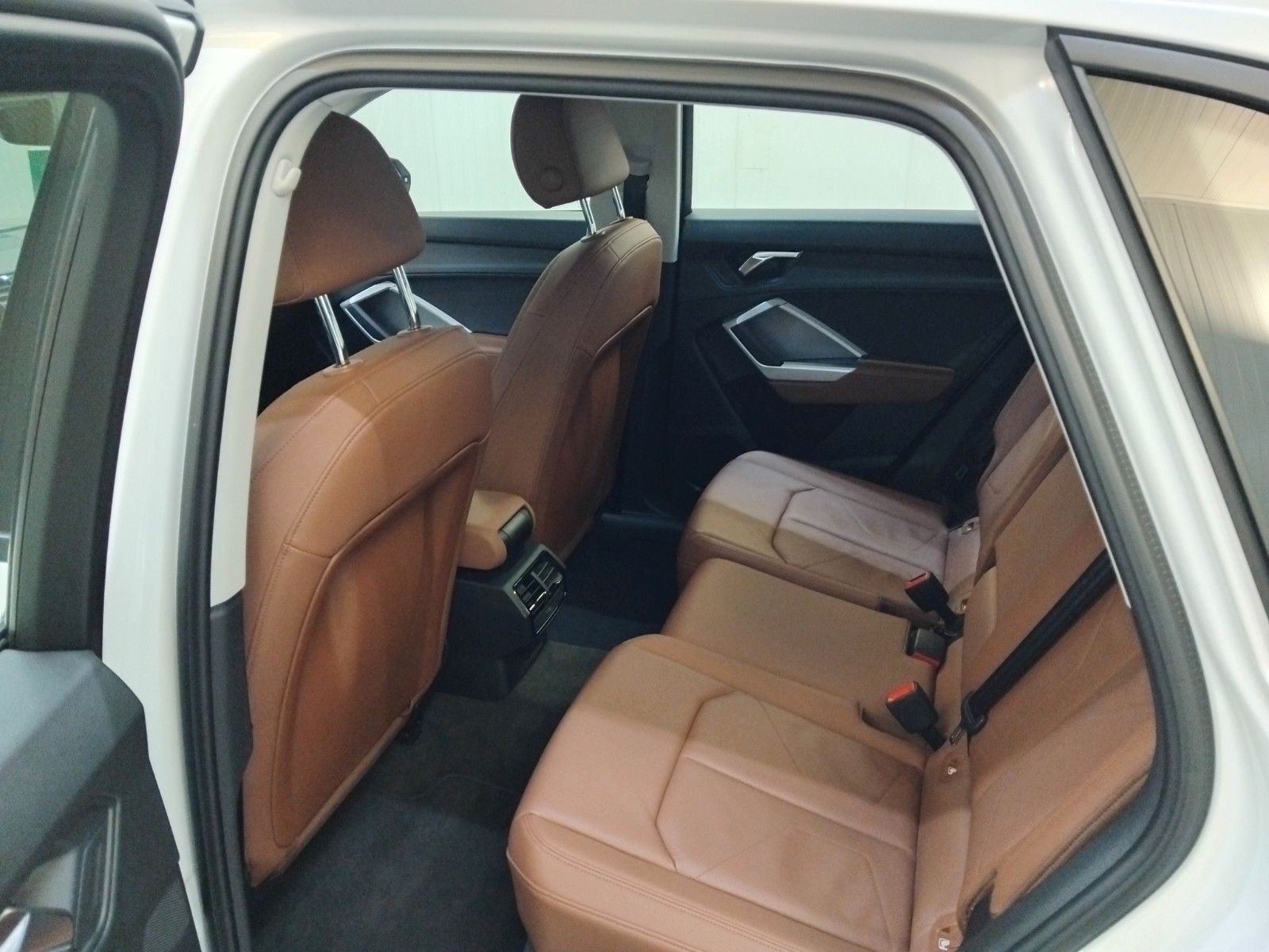 Audi Q3 (06/2026, Benzin)