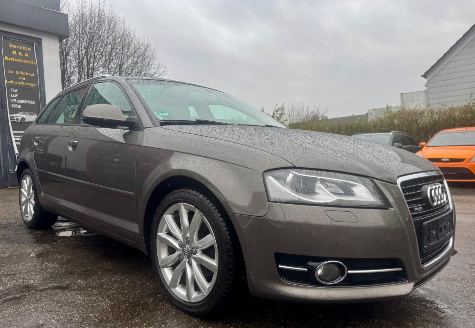 Audi A3 Sportback 2.0 TFSI quattro AUTOMATIK*PANO*VOL