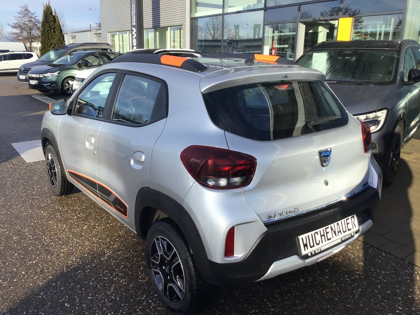 Fahrzeugabbildung Dacia Spring COMFORT PLUS/CCS/LEDER/NAVI/RFK/