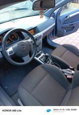 Opel Astra 1.7 - Opel Astra aus 2009 mit Diesel-Antrieb: Kombi, 1.7