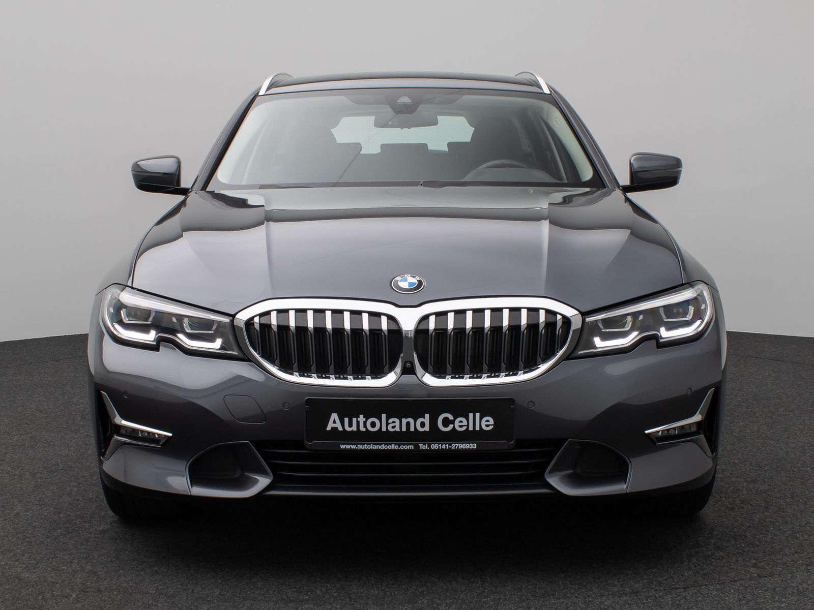 Fahrzeugabbildung BMW 330e Luxury Line 360°HiFi DAB Alarm Sport 19Zoll