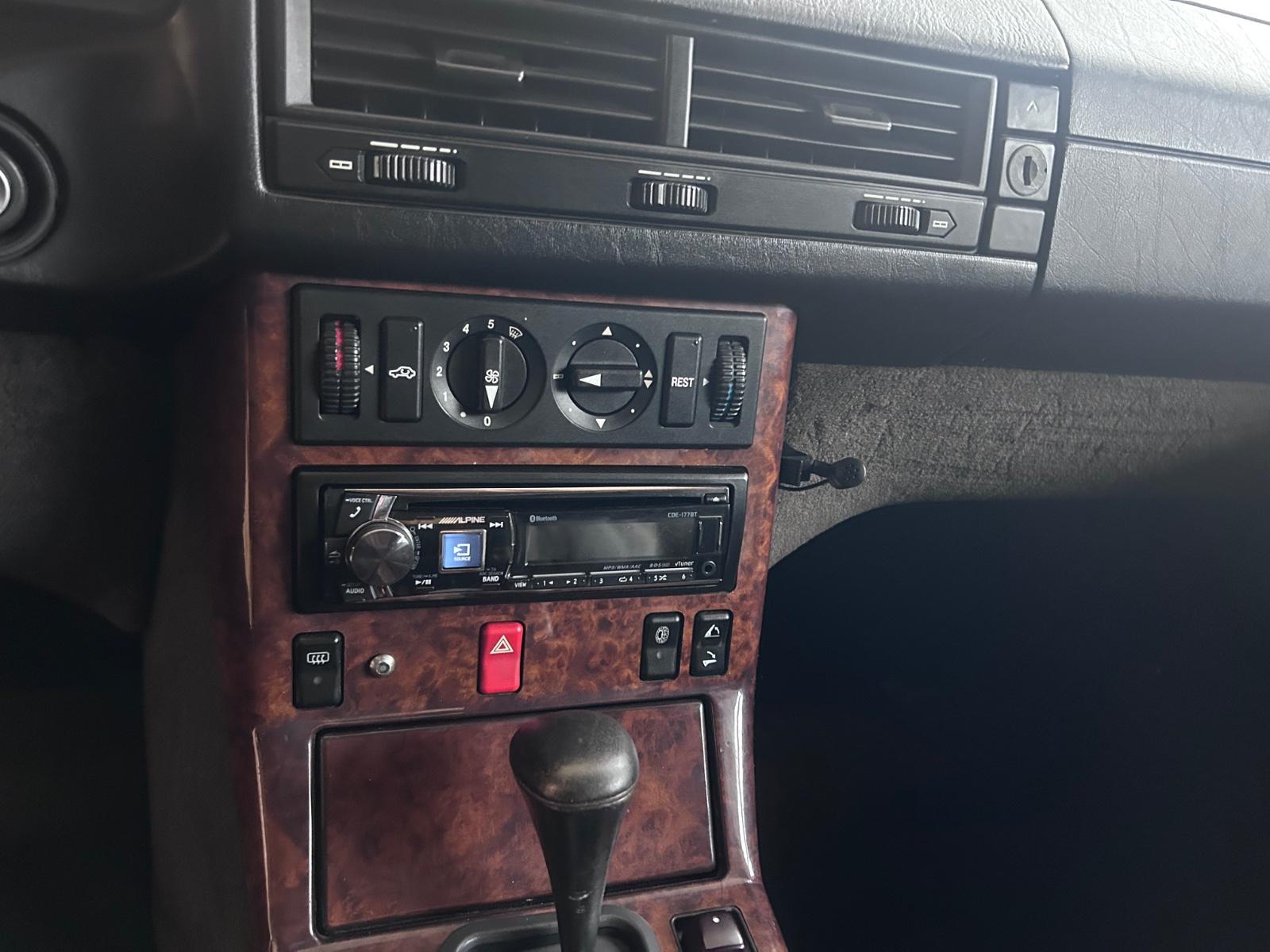 MERCEDES-BENZ SL - 300 -190 CV- BVA