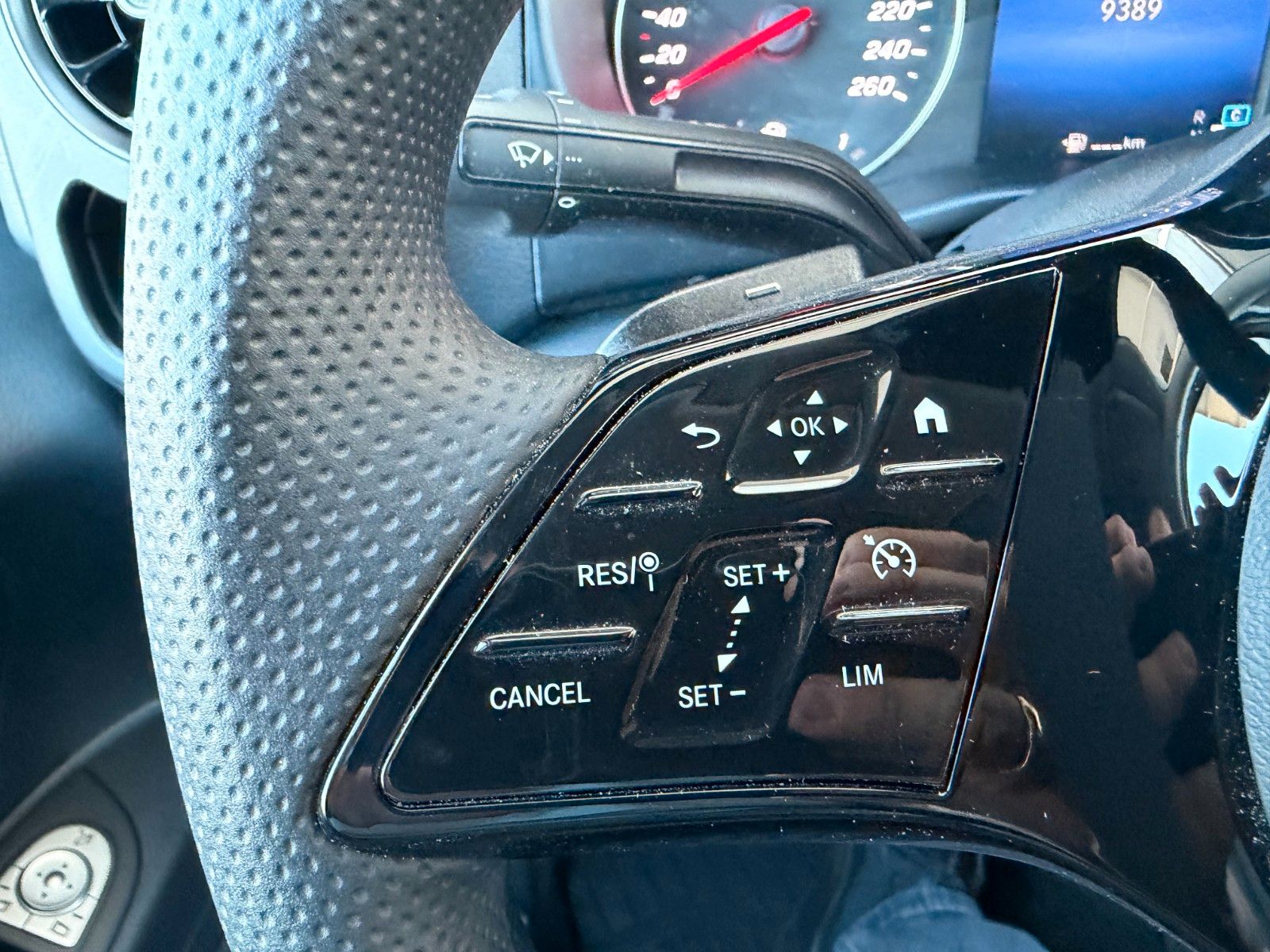 Fahrzeugabbildung Mercedes-Benz Vito 116 CDI 9G Klima AHK2,5to