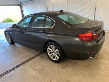BMW 520 - 5