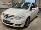 Mercedes-Benz B -Klasse B 150 Sport Paket - gebrauchte Mercedes-Benz B 150 aus dem Jahr 2009