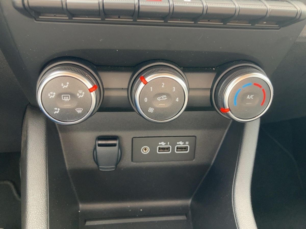 Renault Clio - Bild 19