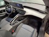 Peugeot 5008 ALLURE HYBRID DSC6 145PS *KAMERA* - Peugeot: Allradantrieb