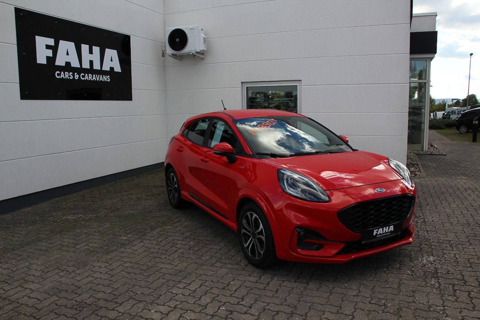 Fahrzeugabbildung Ford Puma ST-Line 1.0 EcoBoost Mild Hybrid