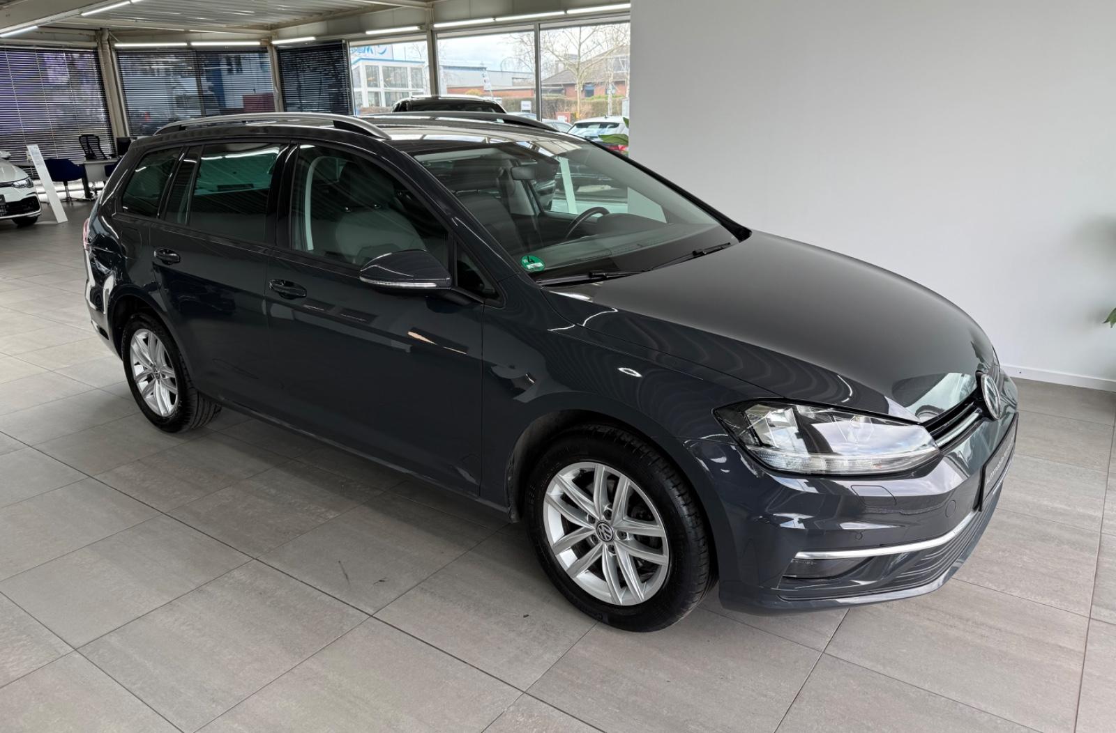 Volkswagen Golf VII*Variant*Comfl*Navi*Sitzh*Kamera*ACC*