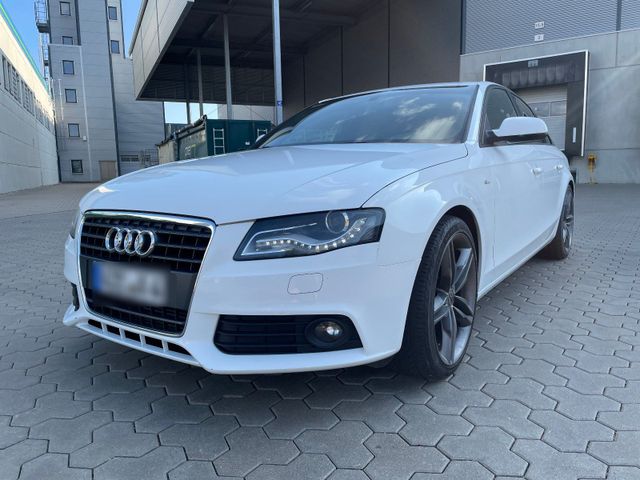 Audi A4 2.0TFSI*S line*Sportpaket Plus*Xen...