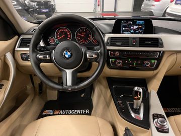 BMW 320d Touring xDrive Aut. LEDER*PDC*TEMPOMAT*NAVI