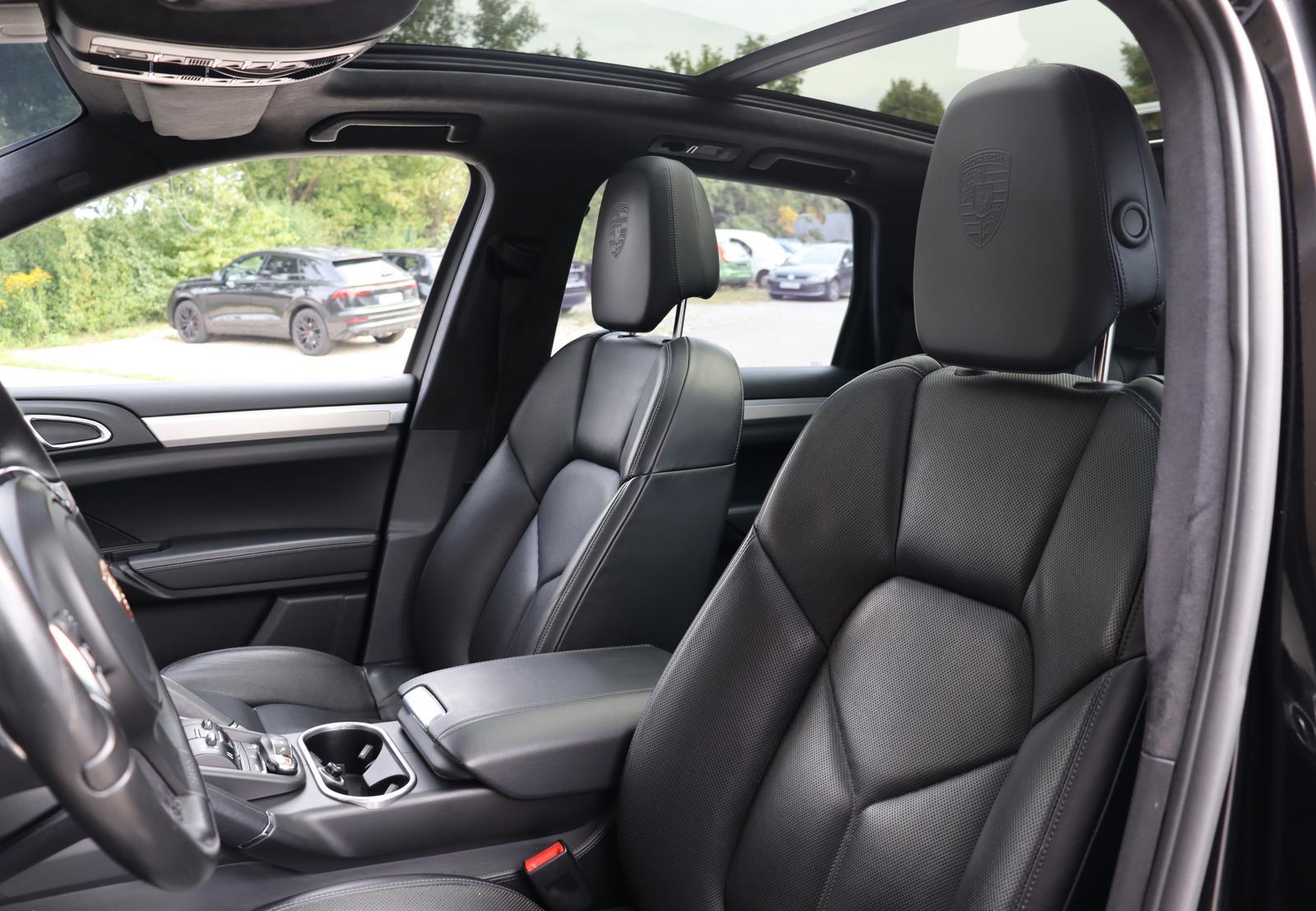 Porsche Cayenne S PANO/ACC/PDLS//LUFT/BOSE