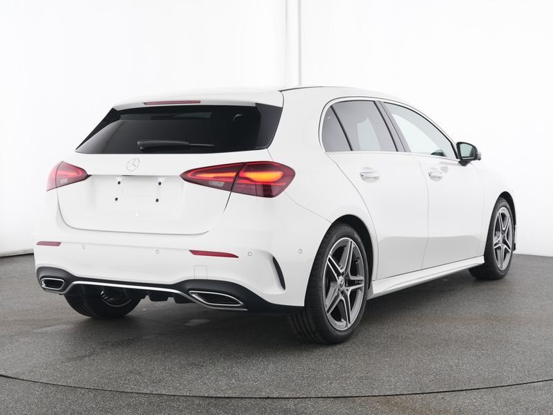 Fahrzeugabbildung Mercedes-Benz A 200 AMG*Pano*HUD*360°*MultiBeam*Memory*Totwin*