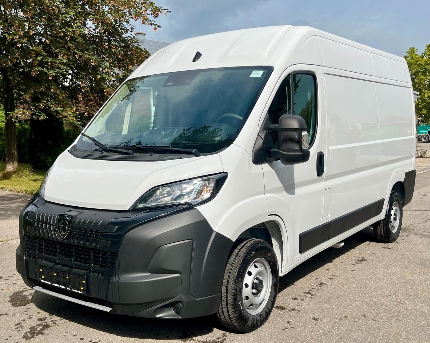Peugeot Boxer Kasten 33 L2H2 BlueHDi 120/Trennwand/Klima