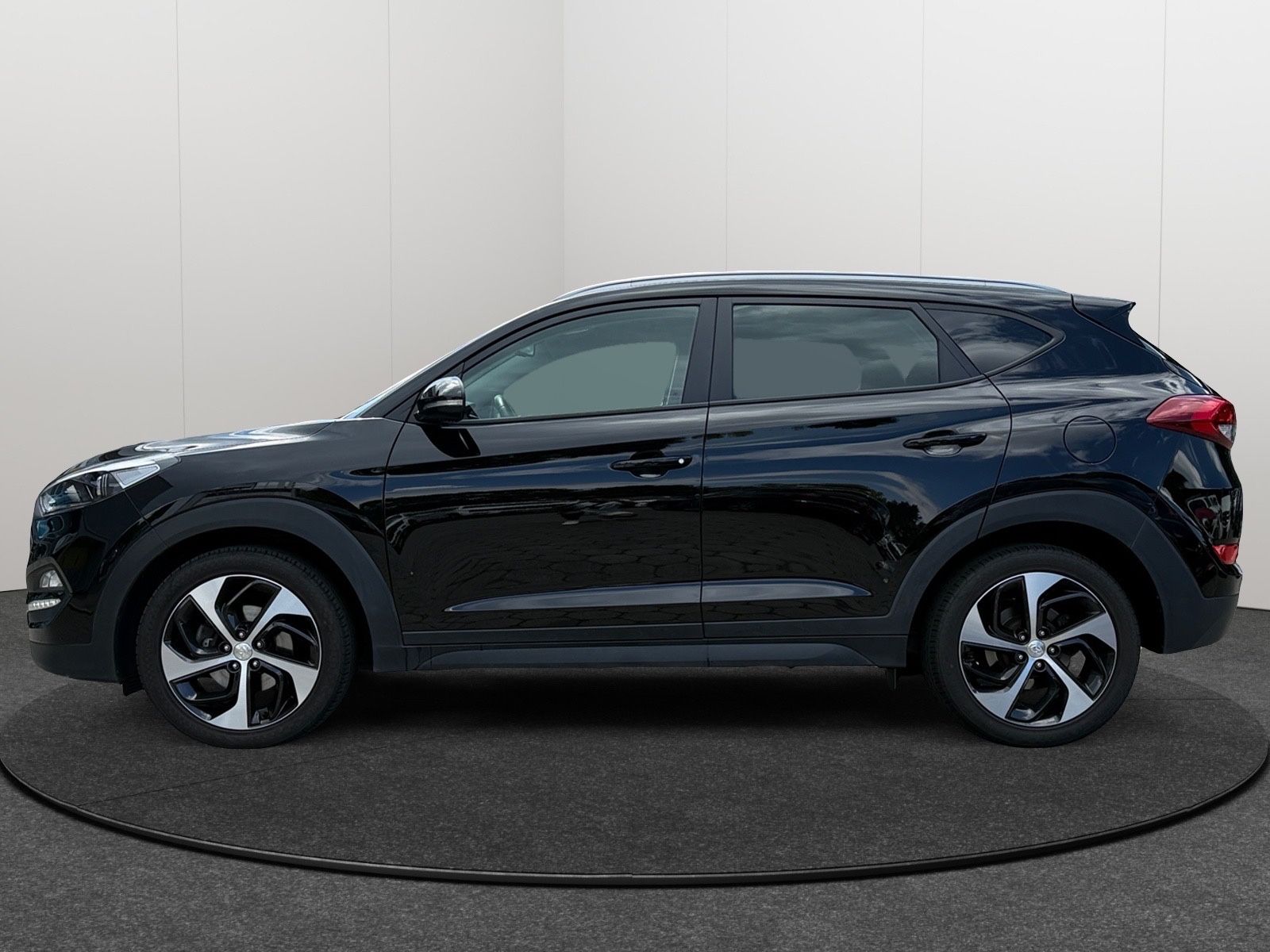 Fahrzeugabbildung Hyundai Tucson Advantage*LED*AHK*R-Kamera*Navi*Garantie