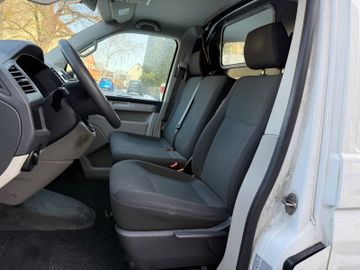 Volkswagen T6 Transporter - 9