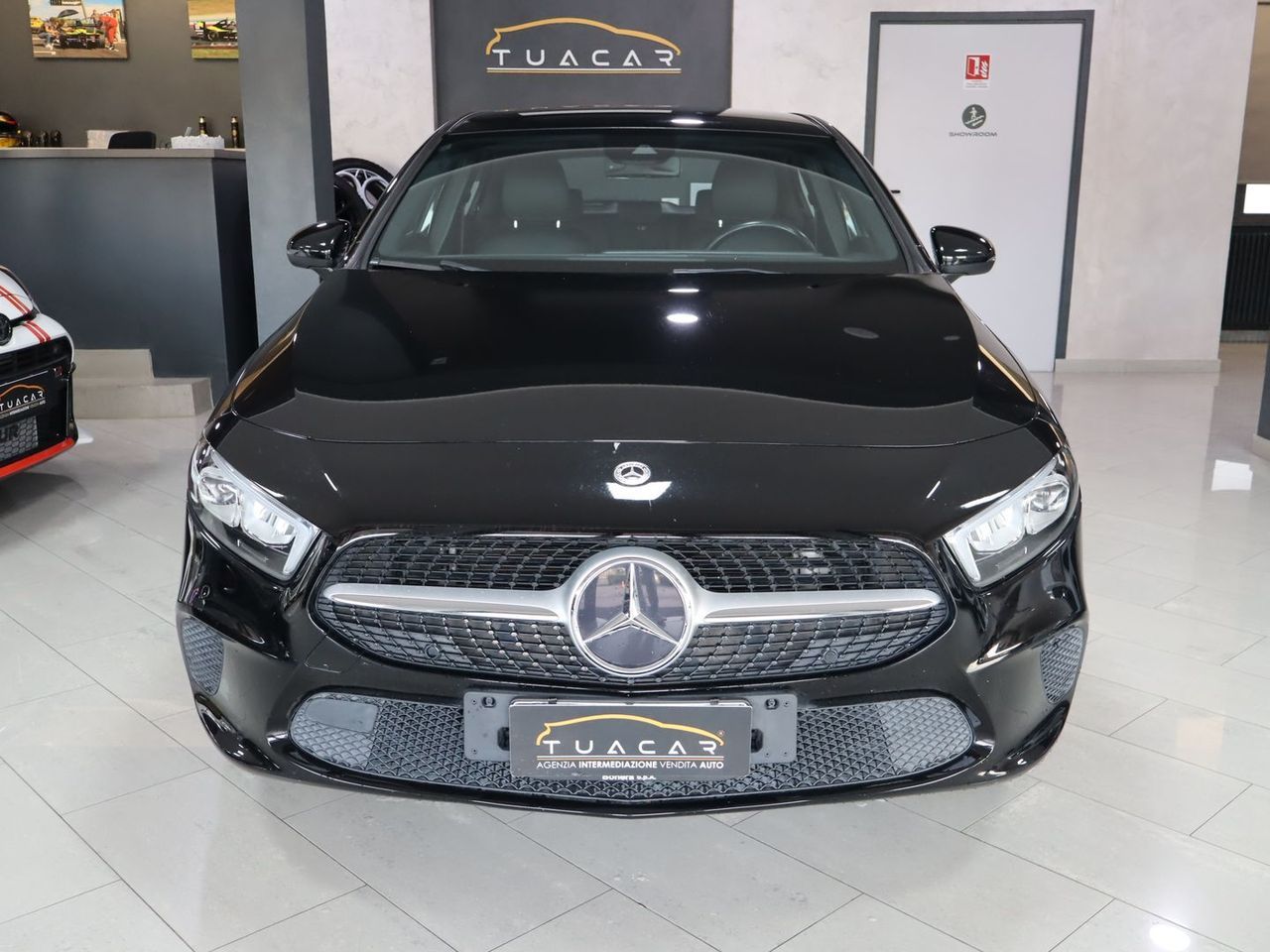 Mercedes-Benz A 180 Night A 180 D #50358 imagem 2
